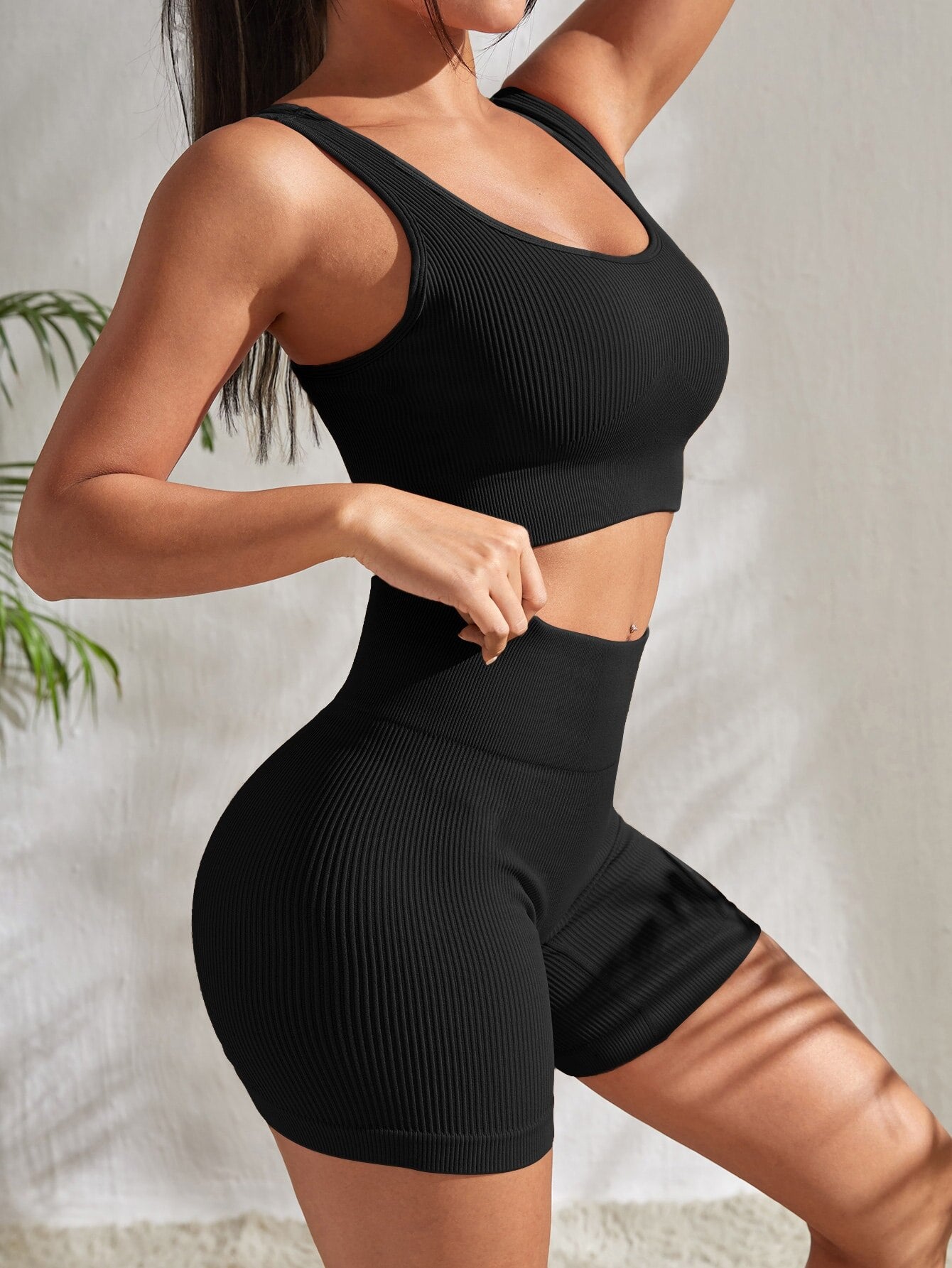 Women's Gym Suits With Shorts Crop Top